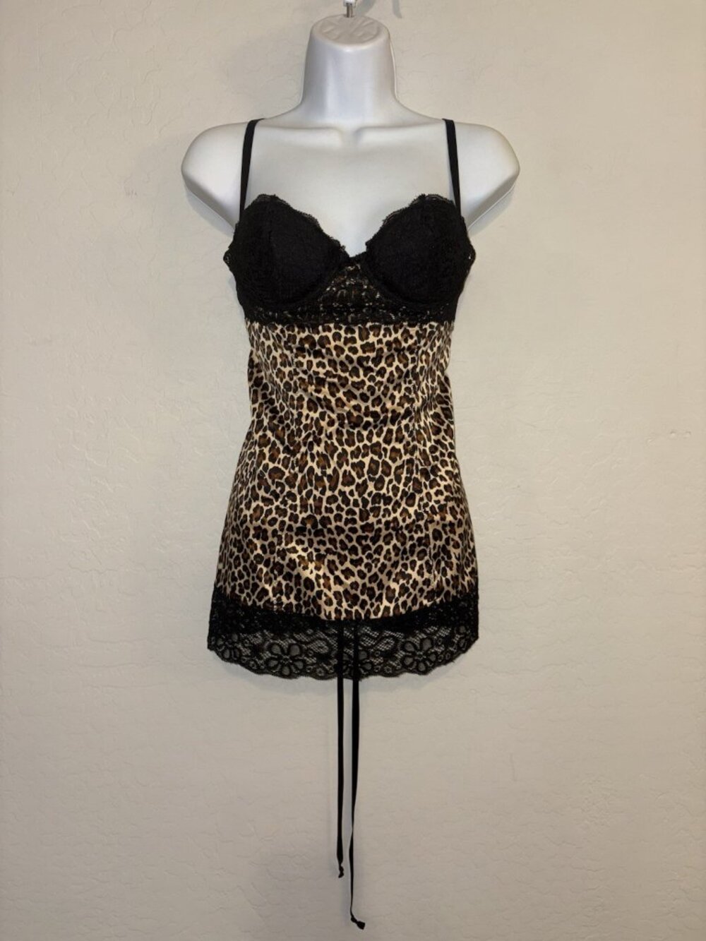 Vintage Y2K Frederick’s of Hollywood Leopard Print‎ Lace-Up Corset Cami Slip M